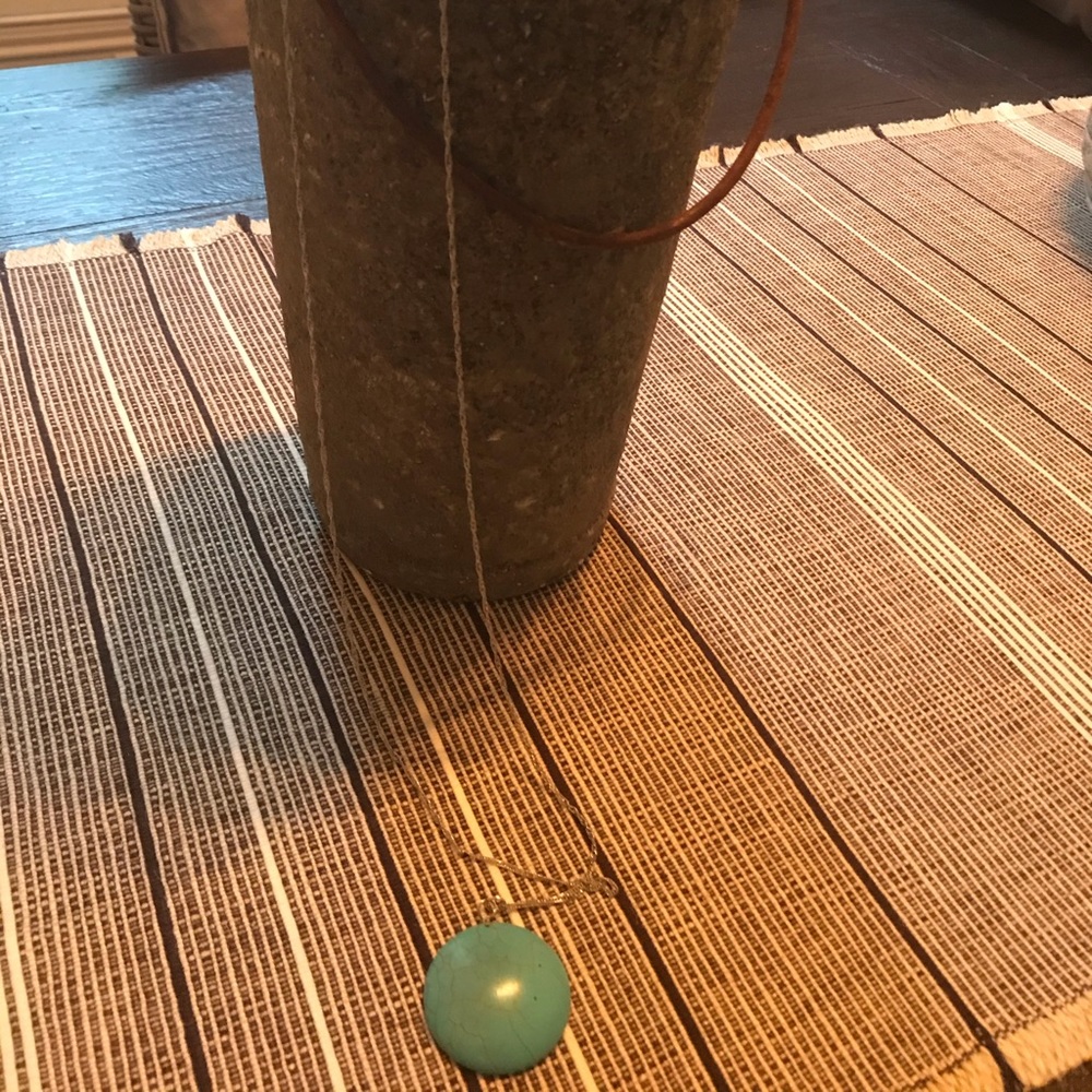 🍍Long turquoise necklace w/ silver chain earrings